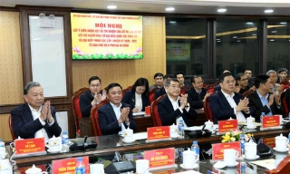 Các đồng chí lãnh đạo Đảng, Nhà nước được cử tri nơi cư trú tín nhiệm cao, giới thiệu ứng cử đại biểu Quốc hội khóa XVI